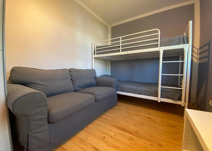 Ferien im Wangerland Ferienwohnung MUSCHEL Minsen Schillig Hund Pool Sauna
