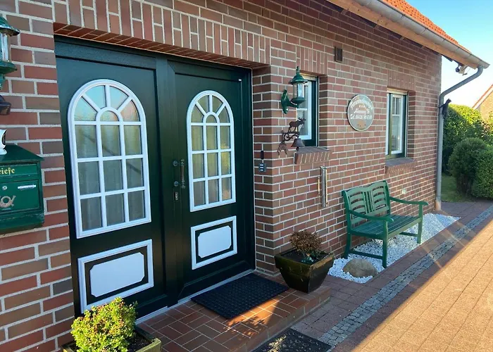 Ferien im Wangerland Ferienwohnung MUSCHEL Minsen Schillig Hund Pool Sauna