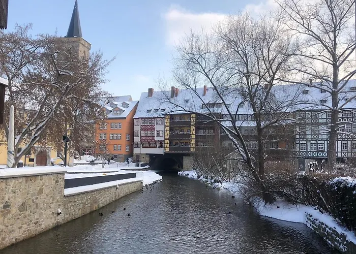 Blickfang - Modernes Direkt In Der Altstadt Von Mit Balkon - Beste Lage Und Aussicht