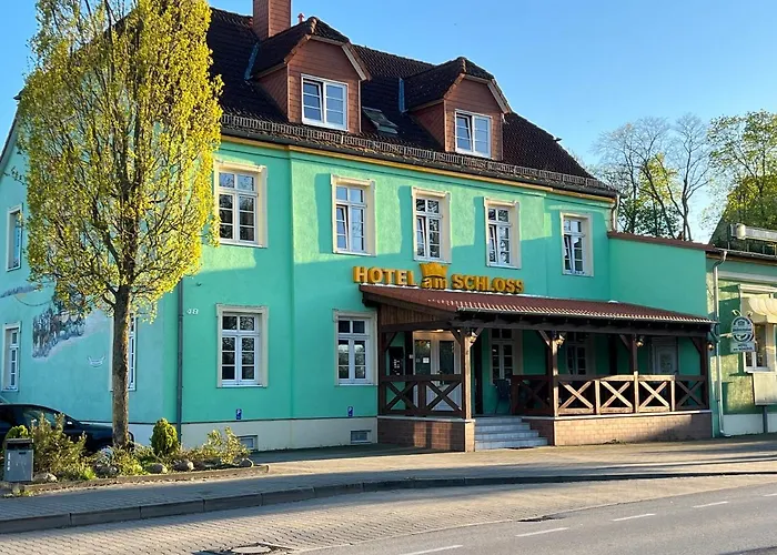 Am Schloss