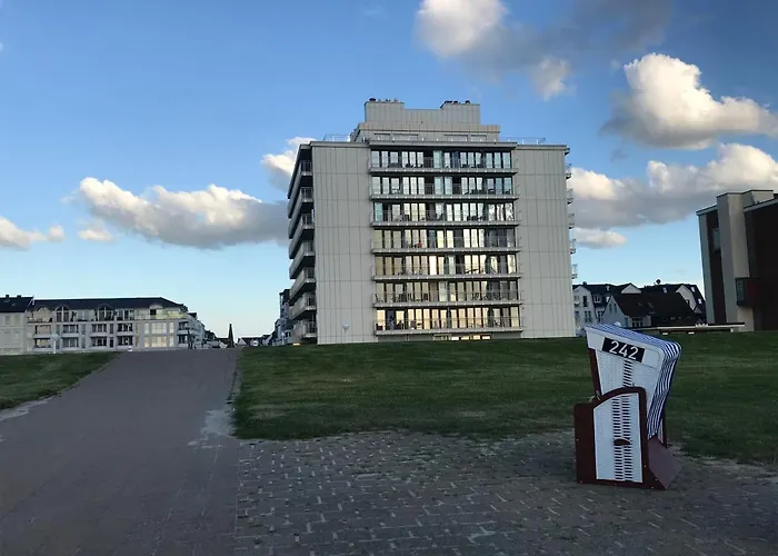 KaiserHome Ney 3, moderne EG-Ferienwohnung mit Xbox, strandnah und zentral