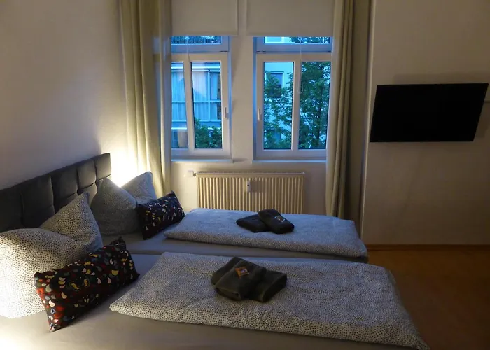Jena City Apartment, Balkon, sonnig, Wifi, Parkplätze, Nähe Zentrum