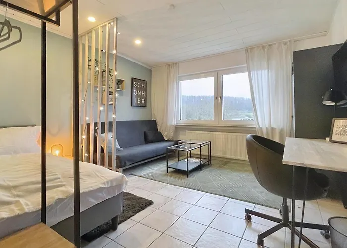Ruhiges Naturparadies Für 4 Mit Küche Schreibtisch Und Boxbett