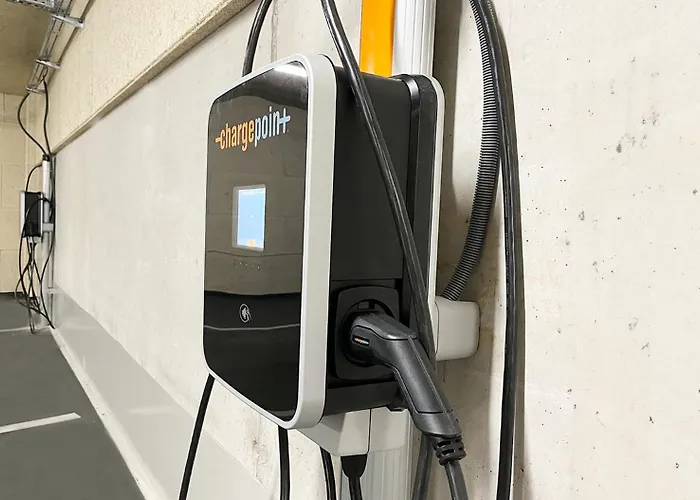 Moderne s Im Herzen Der Stadt I Private Tiefgarage Mit Ladesäulen I Home2share
