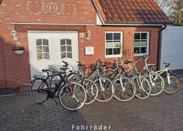 Nordseehaus Husum Mit Fahrrädern