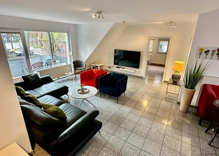Zwei Ferienwohnungen Anker max 5 Personen&Leuchtturm max 4 Personen, direkt in Steinhude Scheunenviertel, Balkon, WLAN , Privater Parkplatz, Wallbox