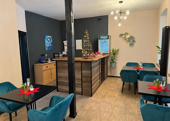 Aneton Garni Hotel