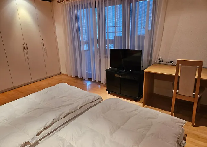 Wohnung für 4 Personen, 2 Schlafzimmer, 2 Parkplätze, WLAN