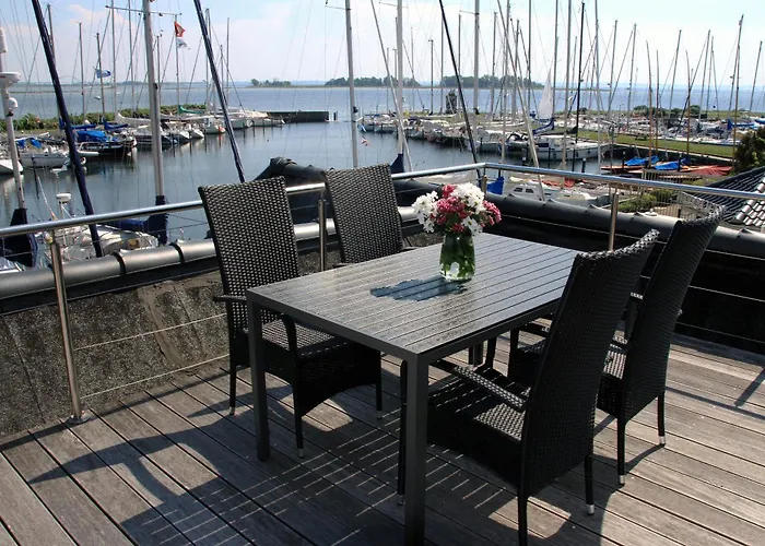 Meerblick Lemkenhafen Fehmarn, Deutschland