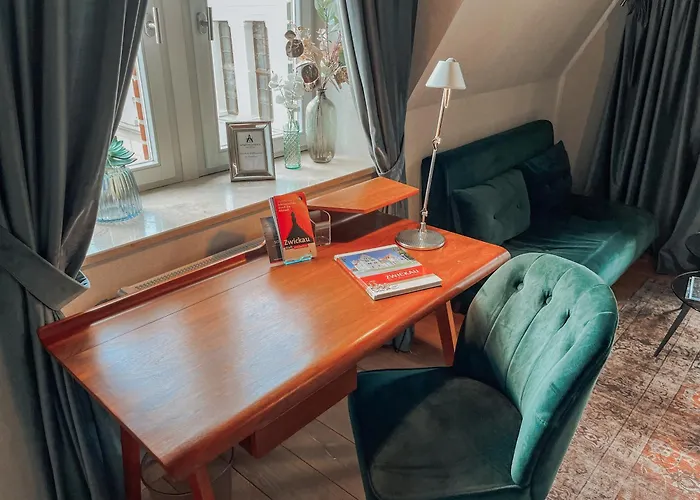 Apartmenthaus Am Dom Maisonette Sd Mit Parkplatz