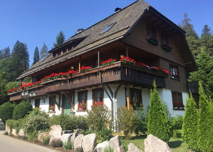 Hollhouse -