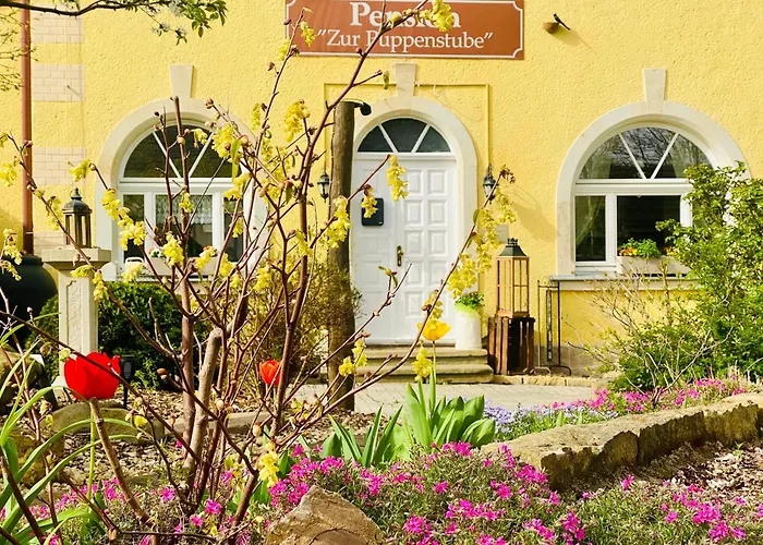 Restaurant Und Zur Puppenstube