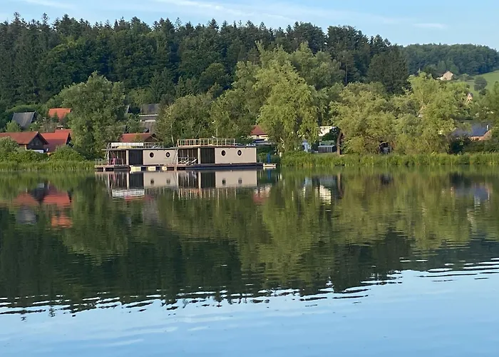 Waidlerland Hausboot 1