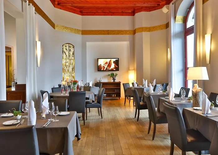 Schloss Ranzow - Kleines Romantik Hotel - Wellness - Golfplatz - Hochzeiten & Feiern Lohme, Germany