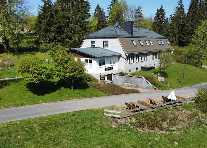 Ferienhaus Vier Jahreszeiten Frauenwald, Deutschland