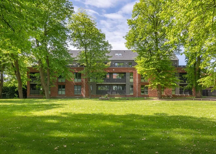 Penthouse Theo