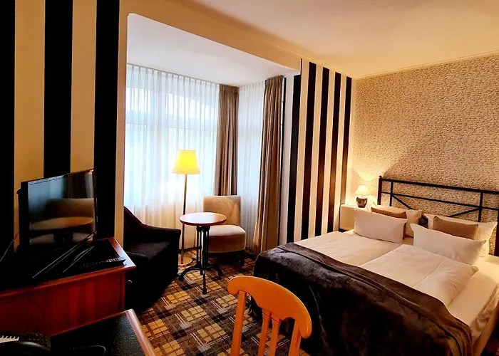 Boutique Hotel Schieferhof Neuhaus am Rennweg, Deutschland
