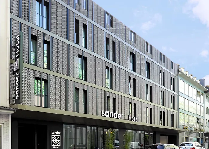Sander Hotel