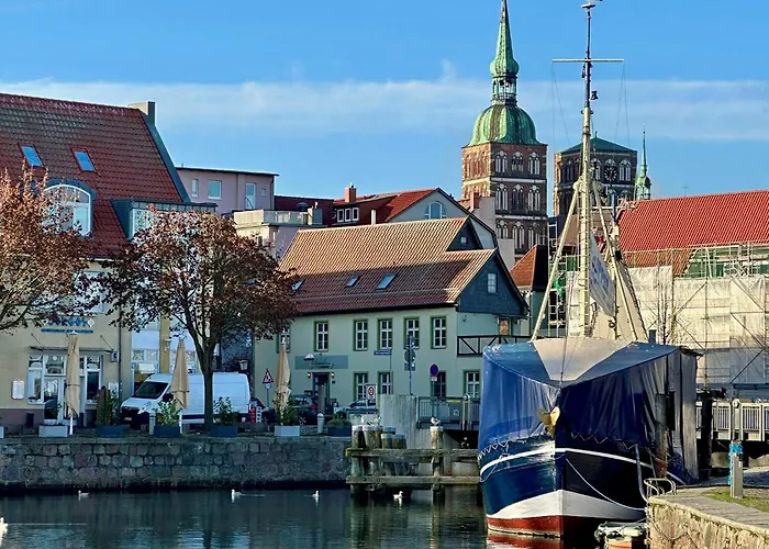 Hafenapartment Schipperhus Mit Wasserblick