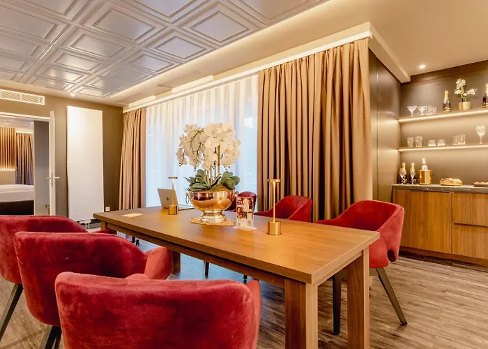 Plaza Premium Heidelberg Hotel, Germany
