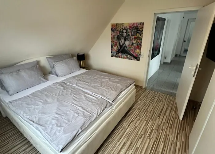 Zwei Ferienwohnungen Anker max 5 Personen&Leuchtturm max 4 Personen, direkt in Steinhude Scheunenviertel, Balkon, WLAN , Privater Parkplatz, Wallbox