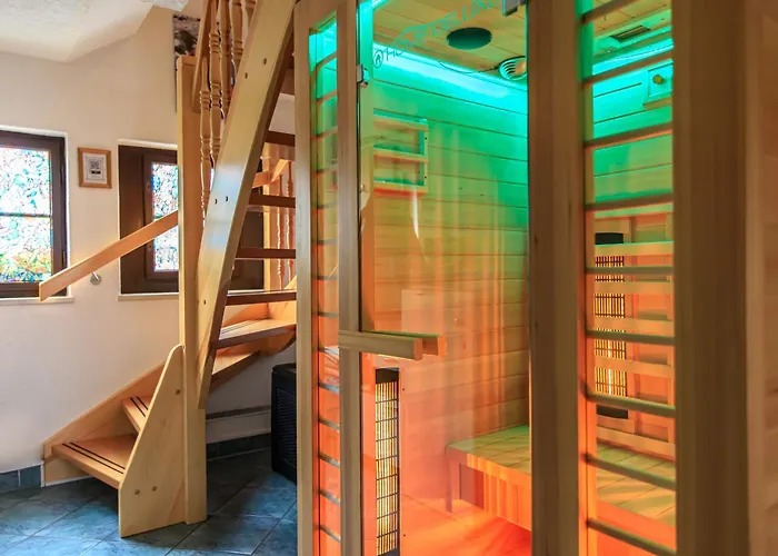Sissi - Wellness-Paradies In Ruhiger Lage Mit Whirlpool Und Sauna