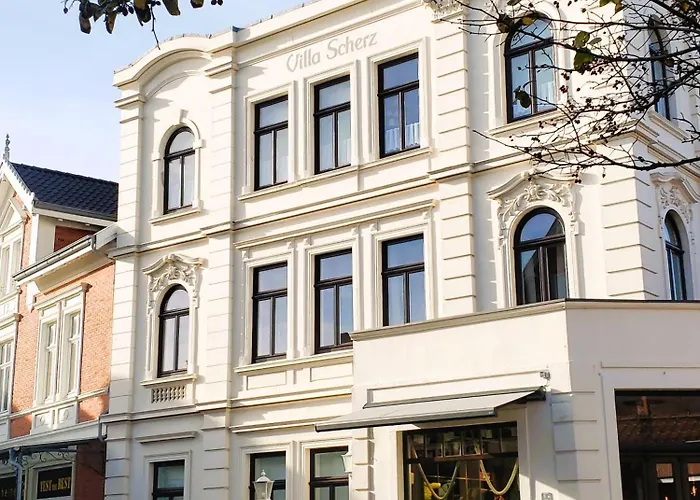 Villa Scherz - stilvoll, zentral, ruhig, EG