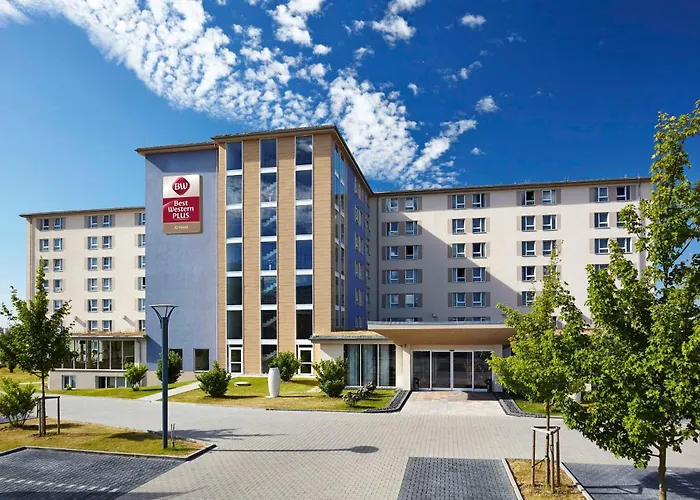 Western Plus IO