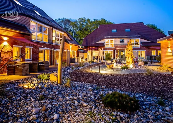 Ferienwohnanlage ODINs Blick - Wohnung 17 - direkt am Privatstrand, mit Sauna, Garten