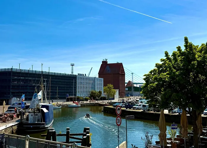 Hafenapartment Schipperhus Mit Wasserblick