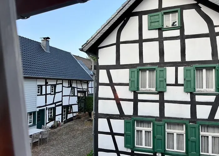 Die kleine Villa OLEFant im historischen Ortskern von Schleiden-Olef