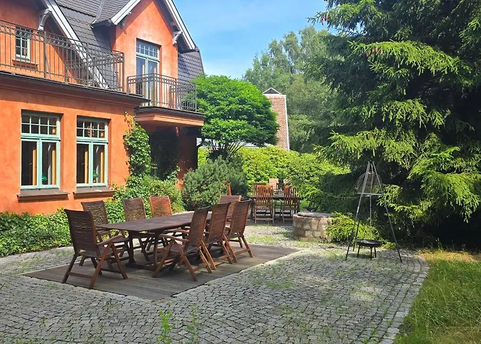 Ferienhaus am Wasserturm für 6 Erwachsene und 9 Kinder