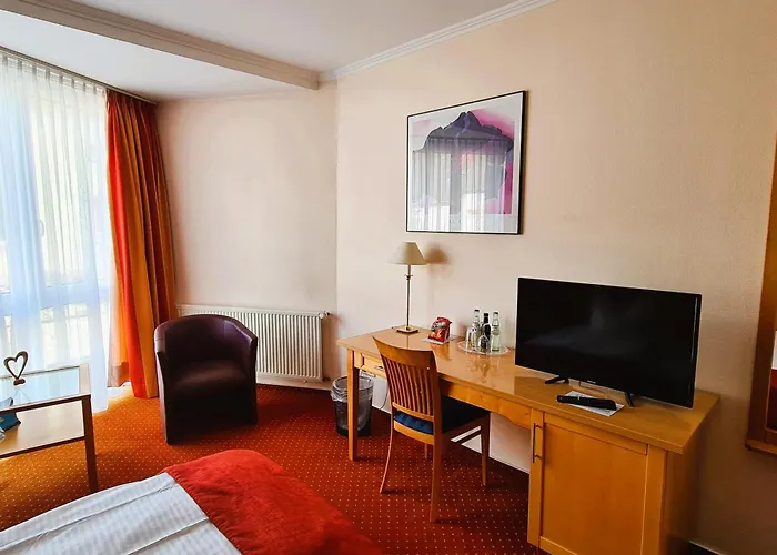 Hotel Zur Post Gmbh Waldbreitbach, Germany