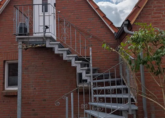 Aktivhof AMSELNEST-gemütliche Ferienwohnung In Strandnähe