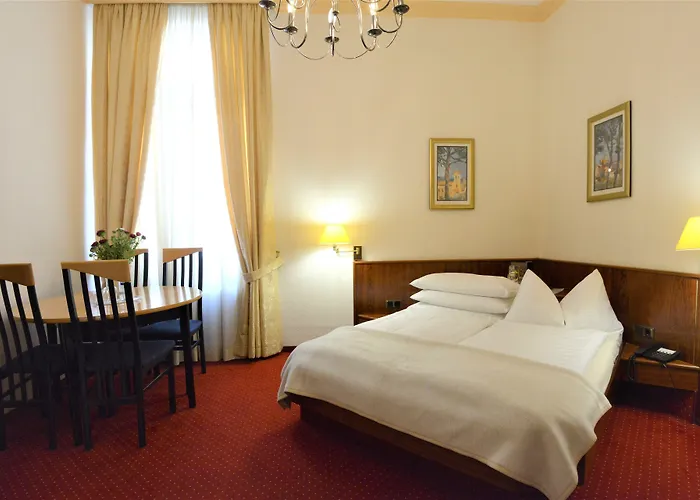 Hotel Am Kochbrunnen Wiesbaden, Germany