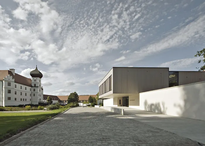 Schloss Hohenkammer, Germany