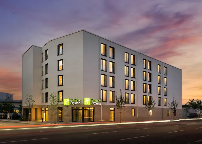 Holiday Inn Express - Rosenheim By Ihg, Germania