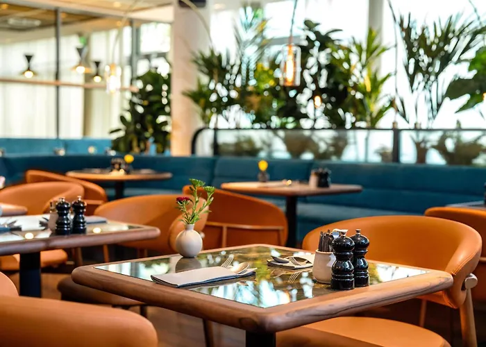 Radisson Blu Media Harbour Hotel, Duesseldorf, Germany