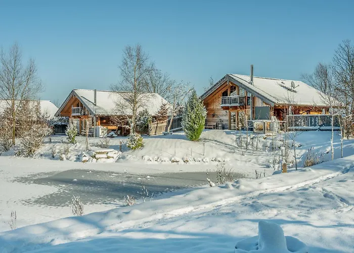 Bayern Chalets bei Salzburg und Berchtesgaden mit Whirlpool und Sauna