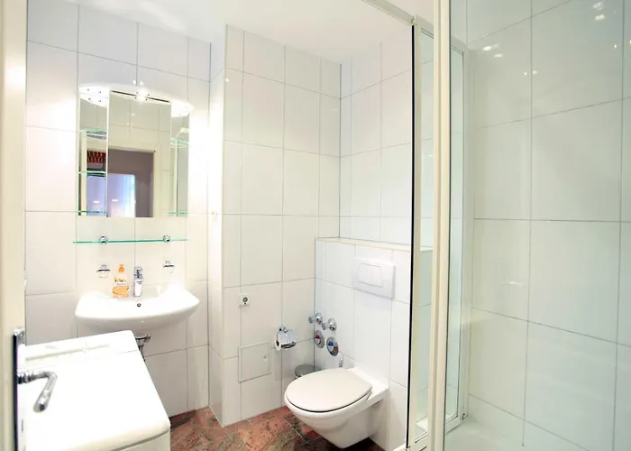 Ferienwohnung Warnemünde L (S)