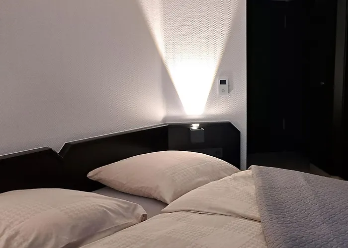 Augenblick Goodnight