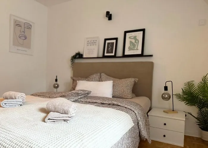 Urban Retreat - Central And Historic