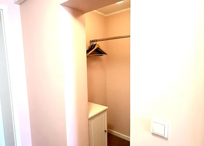 Barcelona Bed & Breakfast Dusseldorf, Germany