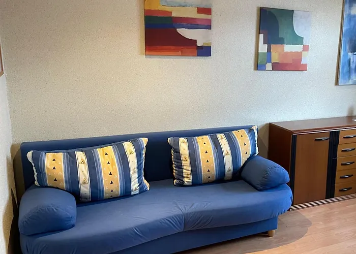 Ferienwohnung Am Neuberg Westhofen, Deutschland