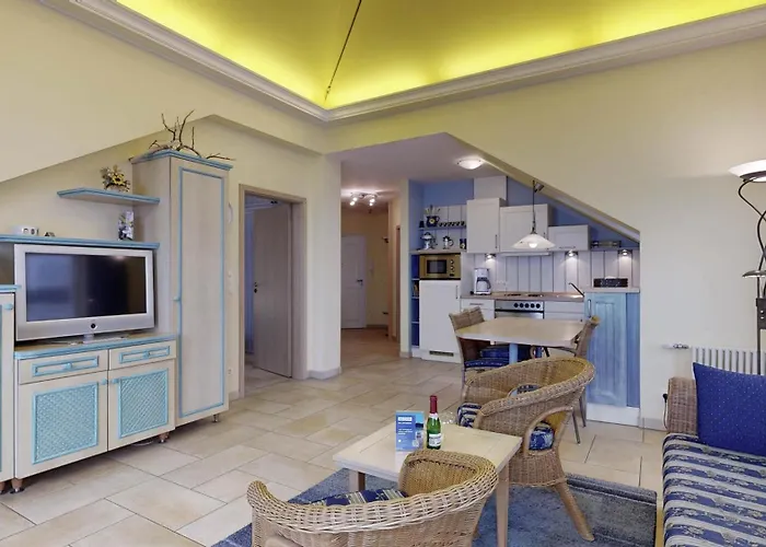 FeWo direkt am Strand mit Meerblick, Villa Strandperle, Binz, Deutschland