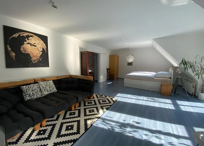 Zentrale Ferienwohnung Anker im Sonnenblumenhaus
