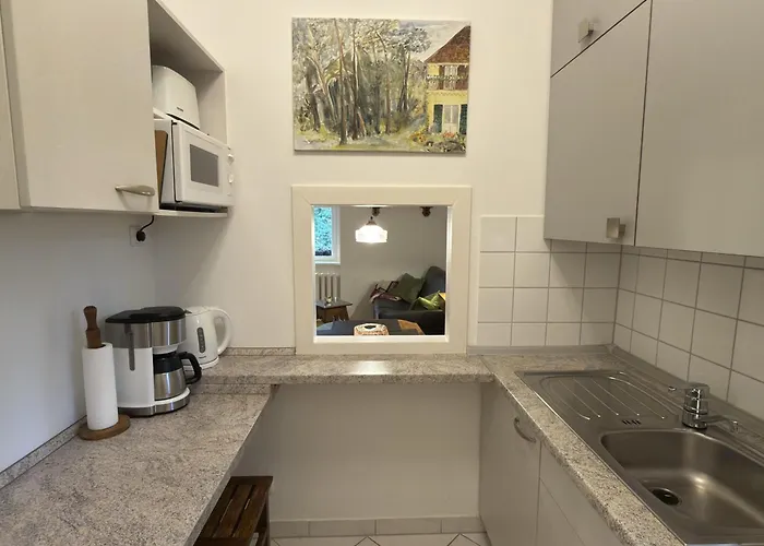 Strandvilla Hubertus Boltenhagen - Ferienwohnungen Mit Parkplatz WLAN Küche Garten Grillplatz Waldbaden