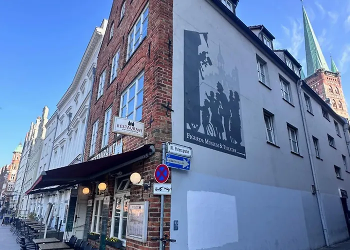 Appartementhaus Obertrave Lübeck, Deutschland