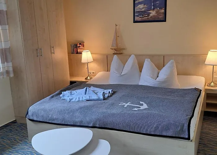 Hotel - Pension Zur Mole Wiek auf Rügen, Deutschland