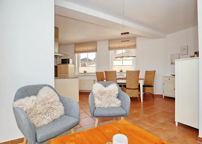 Strandstraße 43 Wohnung 23